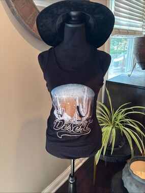 Black Desert Graphic Tank Top - Women's Sleeveless Tee